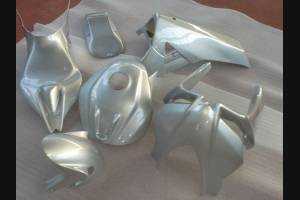 Lackierte Rennverkleidung Aprilia RSV4 2015 - 2020 mit 2 Farben + frei Grafiken Grey - MXPCRV6936