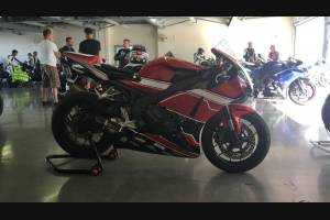 Lackierte Rennverkleidung Honda Cbr 1000 RR 2012 - 2016 - MXPCRV6949