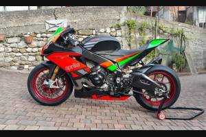 Lackierte Rennverkleidung Aprilia RSV4 2015 - 2020 - MXPCRV7032