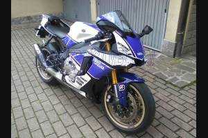 Painted street fairings in abs compatible with Yamaha R1 2015 - 2019 - MXPCAV7069
