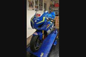 Lackierte Rennverkleidung Suzuki Gsxr 1000 2017 - 2024 - MXPCRV7286