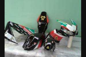 Lackierte Rennverkleidung Honda Cbr 1000 RR 2012 - 2016 - MXPCRV7291