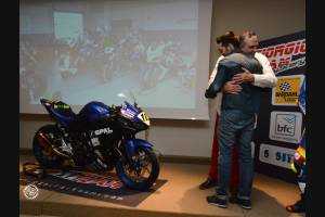 Lackierte Rennverkleidung Yamaha R3 2015 - 2018 - MXPCRV7324
