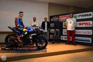 Lackierte Rennverkleidung Yamaha R3 2015 - 2018 - MXPCRV7324