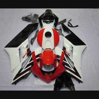 Complete and painted fairings in abs HND CBR 1 RWB 