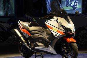 Painted street fairings in abs compatible with Yamaha T Max 530 2015 - 2016 - MXPCYT7537