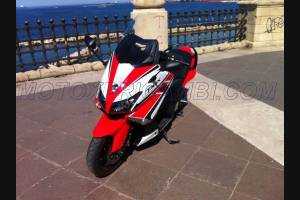 Painted street fairings in abs compatible with Yamaha T Max 530 2015 - 2016 - MXPCYT7541