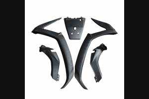 Complete and unpainted fairing in abs with front fender INJ 