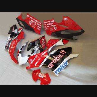 Complete and painted fairings in abs Ducati Panigale V4 for Akrapovic exhaust DUCV4AR17