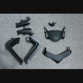 Complete and unpainted fairing in abs with front fender 