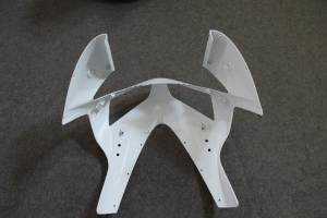 Complete and unpainted fairing in abs with front fender 