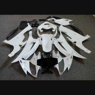 Complete and unpainted fairing in abs with front fender INJ 