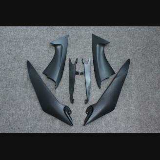 Complete and unpainted fairings in abs with front fender 