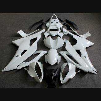 Complete and unpainted fairings in abs with front fender 