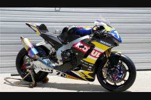 Complete and painted fairings HND10PESFR