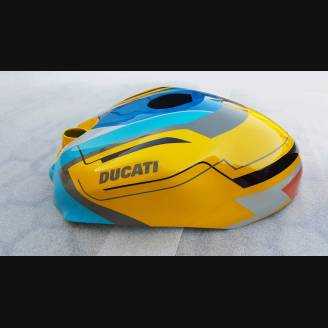 Complete and painted fairings with back seat original seat DUC99WLM