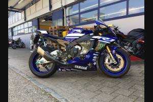 Carene in abs complete e verniciate YMH R1 EDRN