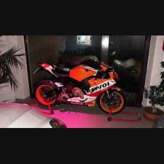 Complete and painted fairings in abs HND CBR 1 D RPS