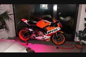 Complete and painted fairings in abs HND CBR 1 D RPS
