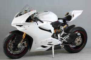 Complete fairings in 5 pieces without front fender Vers.2 Seat Race  Complete fairings in 5 pieces without front fender Vers.2 Seat Race