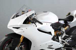 Complete fairings in 5 pieces without front fender Vers.2 Seat Race  Complete fairings in 5 pieces without front fender Vers.2 Seat Race