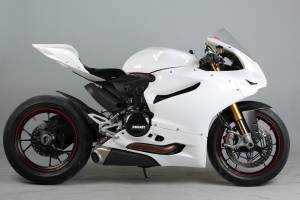 Complete fairings in 5 pieces without front fender Vers.2 Seat Race  Complete fairings in 5 pieces without front fender Vers.2 Seat Race