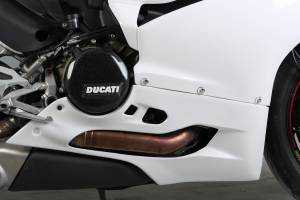 Komplett Verkleidung mit Hoecker ohne Kotflugel Vers.2 Seat Race 