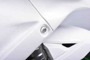 Complete fairing in 5 pieces without front fender  Complete fairing in 5 pieces without front fender