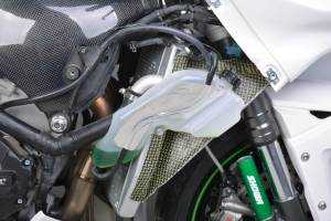 Complete fairing in 5 pieces without front fender  Complete fairing in 5 pieces without front fender