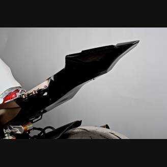 Complete fairing without front fender VS2