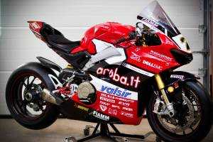 Complete and painted fairings with back seat Neoprene seat DUCV4AR17 Complete and painted fairings with back seat Neoprene seat DUCV4AR17