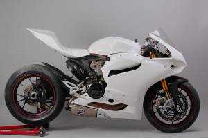 Motoxpricambi Race Package : Complete and racing fairings + Fasteners + Screws 