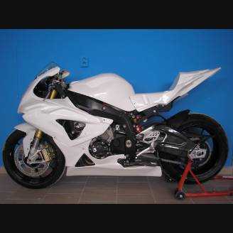 Pacchetto Racing Motoxpricambi : Carene complete + Ganci Rapidi + Viti Con Gommino + Kit adesivi