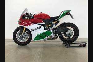 Complete and painted fairings in abs Ducati 1299 Panigale DUAB 1299 F.E.