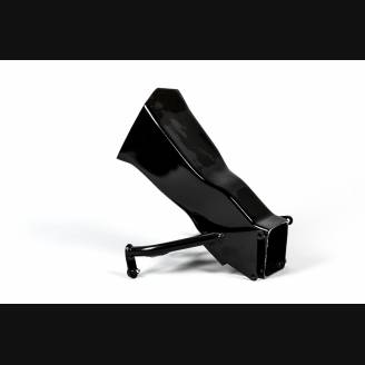 Front race frame