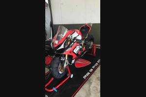 Complete and painted fairings with back seat DUCV4LMT