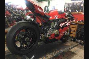 ABS Verkleidung Lackiert street Ducati Panigale V4 Akrapovic Auspuff DUCV4 SB19