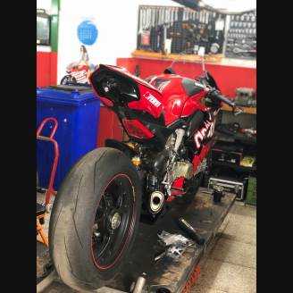ABS Verkleidung Lackiert street Ducati Panigale V4 Akrapovic Auspuff DUCV4 SB19