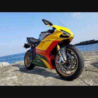 Complete and painted fairings in abs DUCMBE