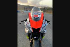 Complete and painted fairings YMR617 ANV