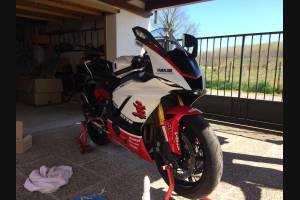 Complete and painted fairings in abs YAM17 ANN3