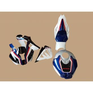 Complete and painted fairings + tank cover, screws, fasteners BHP418