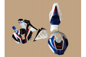 Complete and painted fairings + tank cover, screws, fasteners BHP418