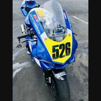 Paquete Motoxpricambi para el circuito Barnizado : Carenado + tornilleria rapida + Screws YARTVS2