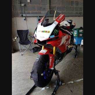 Motoxpricambi Race Package Painted : Complete and racing fairings + Fasteners + Screws YAM15 EDPS