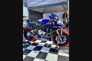 Carene in abs complete e verniciate YMH R1 VLOP