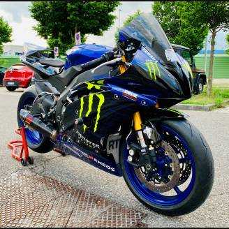 Complete and painted fairings YAMR6 D MT19