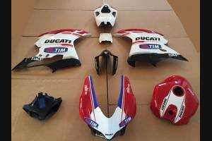 Complete and painted fairings Motogp2015 