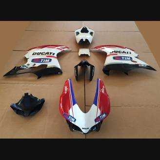 Complete and painted fairings Motogp2015 