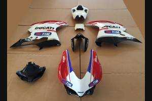 Complete and painted fairings Motogp2015 